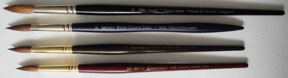 Round brushes of size 10 used in these first tests. Note the W&N Series 7 at the top is much larger, and grouped here with the size 12s.